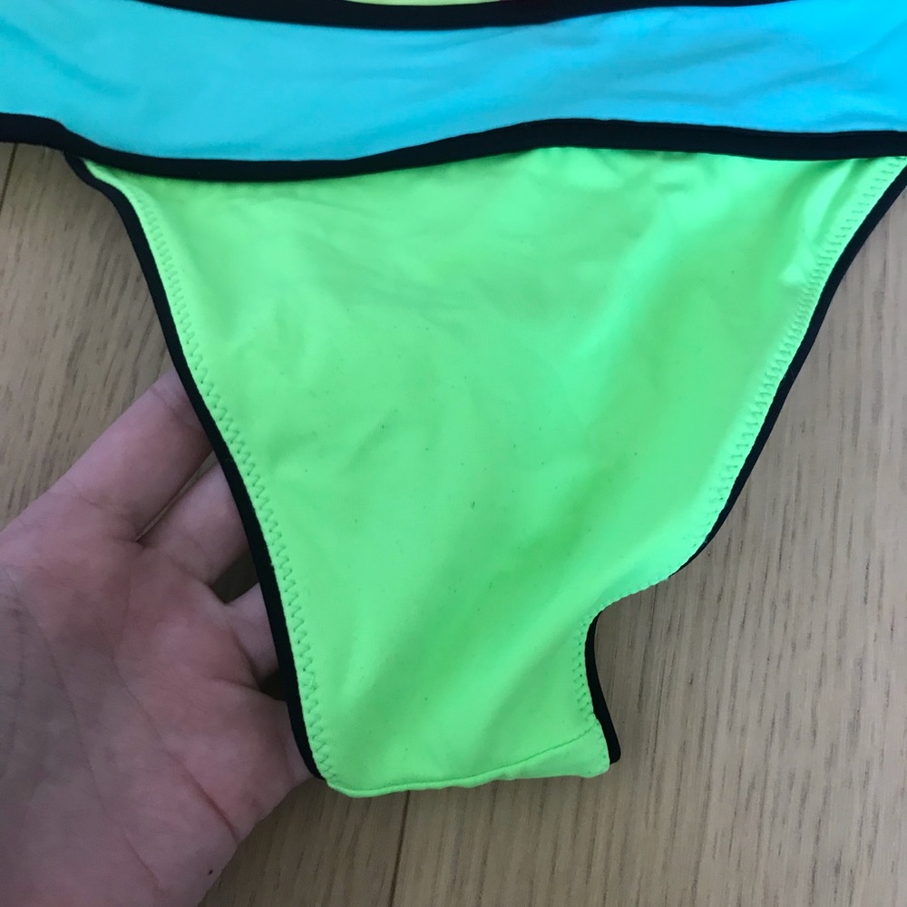 Neon bikini bottom - Picture 3 of 4